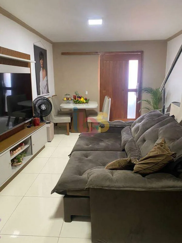 Casa, 2 quartos, 250 m² - Foto 1