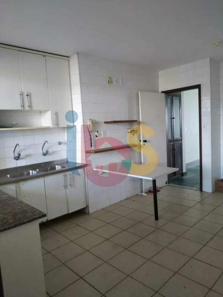 Apartamento, 4 quartos, 196 m² - Foto 3