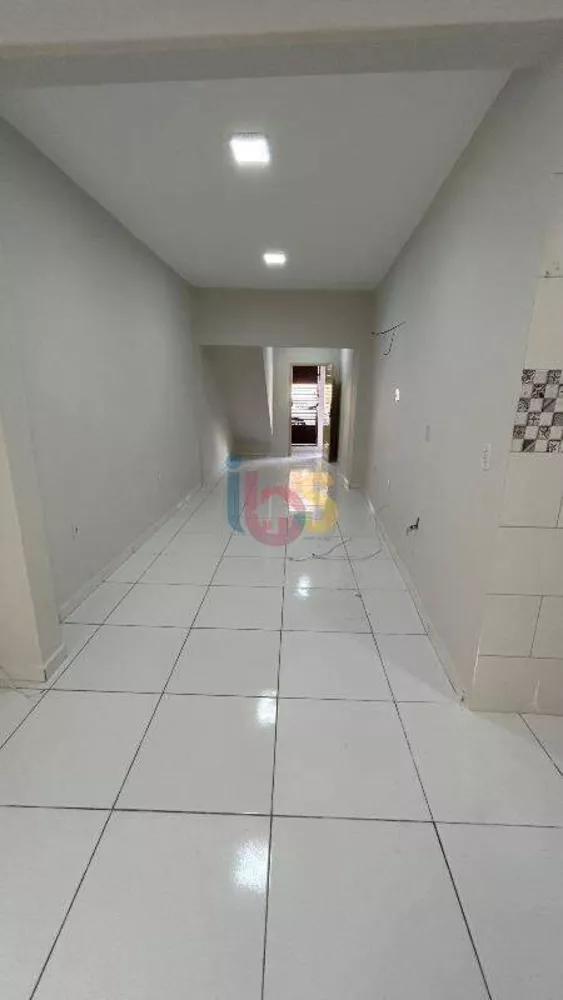 Apartamento à venda com 4 quartos, 150m² - Foto 1