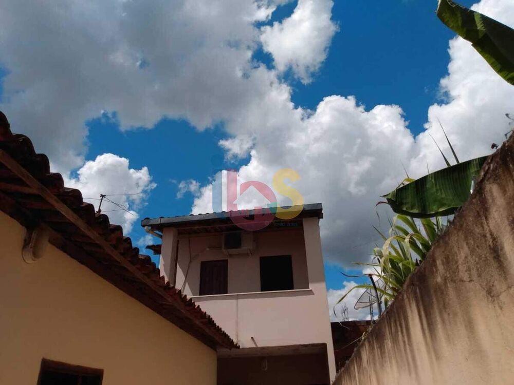 Casa, 4 quartos, 200 m² - Foto 2