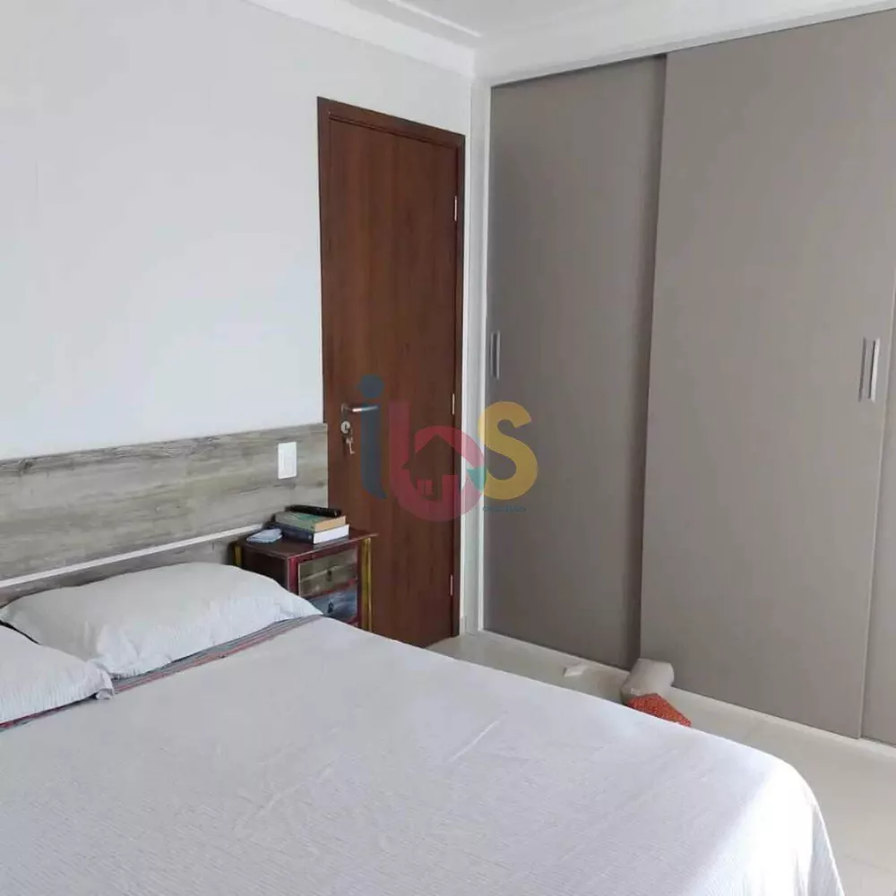 Apartamento à venda com 2 quartos, 78m² - Foto 2