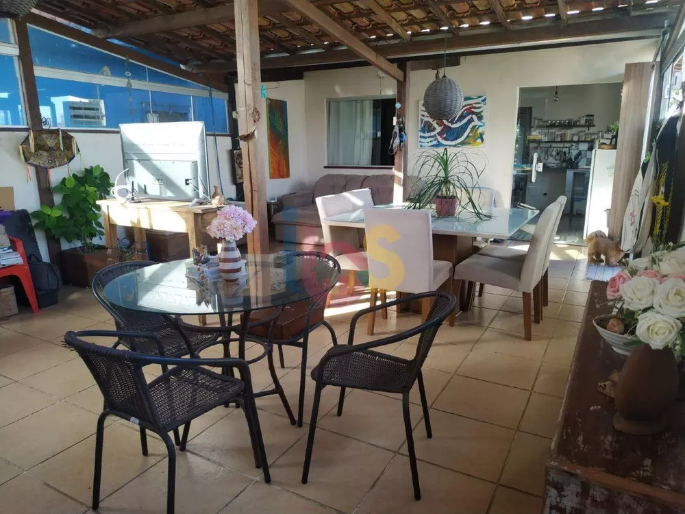 Casa à venda com 4 quartos, 180m² - Foto 16