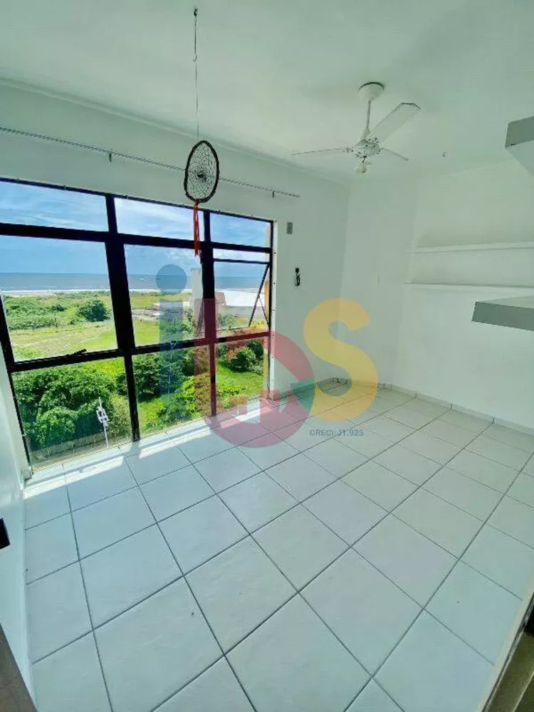 Apartamento à venda com 3 quartos, 204m² - Foto 1