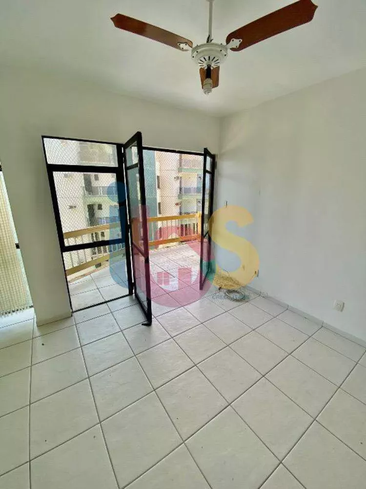 Apartamento à venda com 3 quartos, 204m² - Foto 4