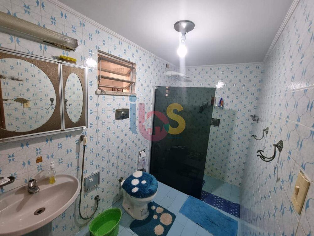 Casa à venda com 3 quartos, 250m² - Foto 11
