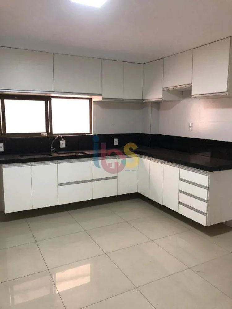 Apartamento, 3 quartos, 260 m² - Foto 12