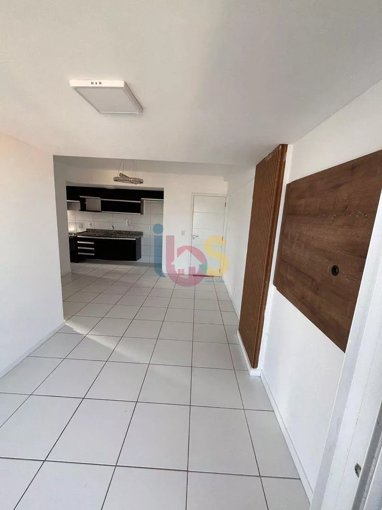 Apartamento para alugar com 2 quartos, 70m² - Foto 3