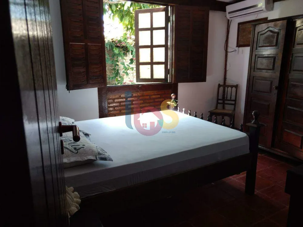 Casa, 6 quartos, 300 m² - Foto 17