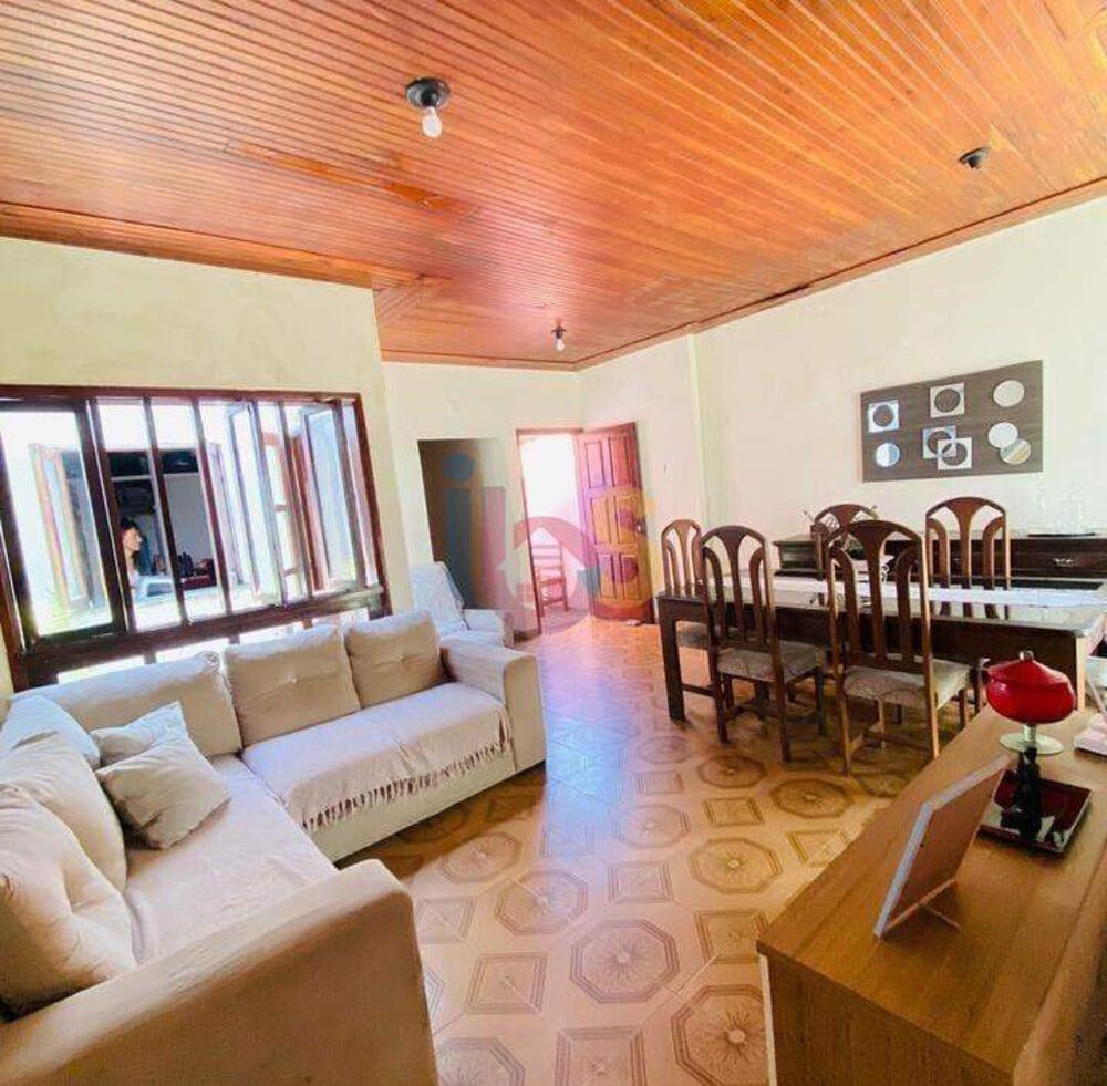 Casa à venda com 3 quartos, 175m² - Foto 3