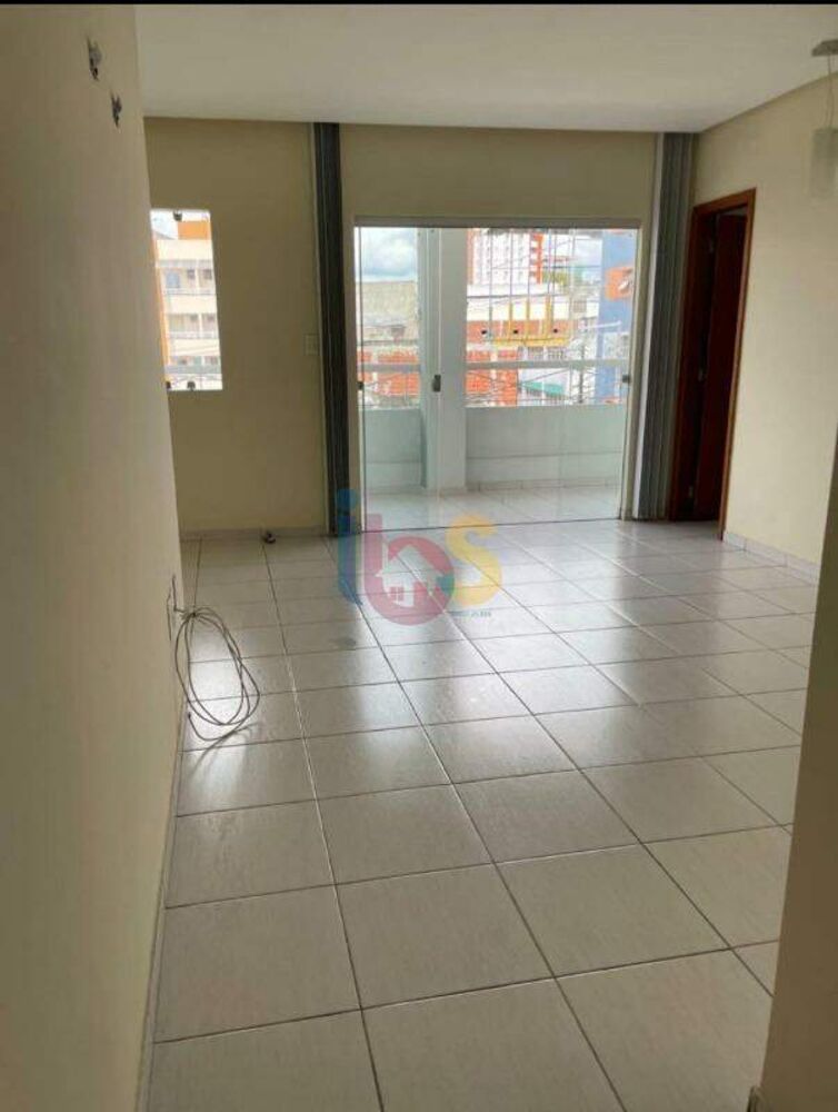 Casa, 4 quartos, 400 m² - Foto 1