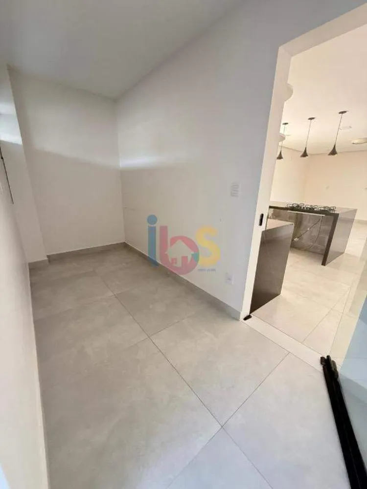 Casa, 4 quartos, 380 m² - Foto 2