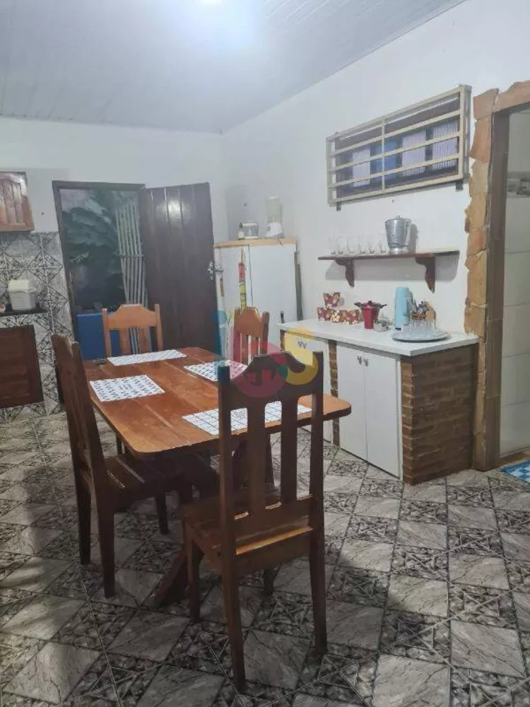 Casa à venda com 3 quartos, 380m² - Foto 13