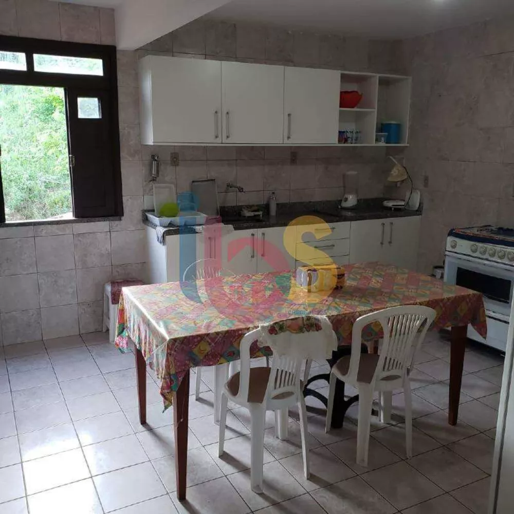 Casa Comercial à venda com 14 quartos, 300m² - Foto 6