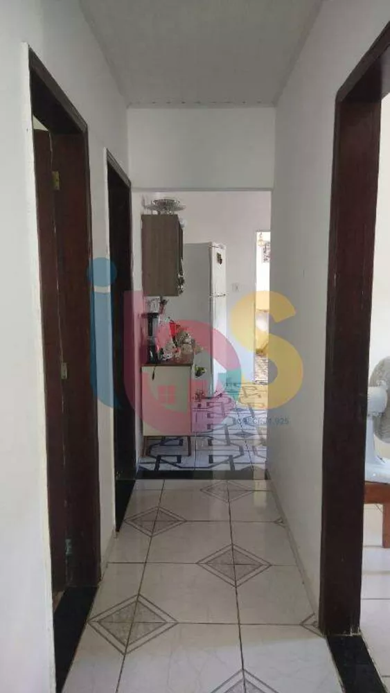 Casa à venda com 3 quartos, 80m² - Foto 4