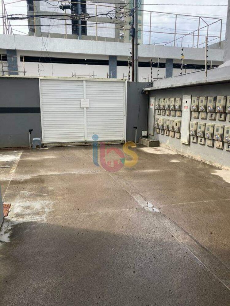 Apartamento para alugar com 2 quartos, 92m² - Foto 17