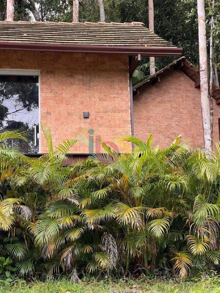 Casa, 4 quartos, 230 m² - Foto 3