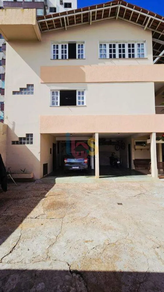 Casa, 3 quartos, 483 m² - Foto 2