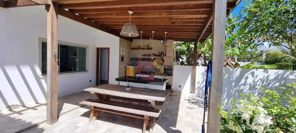 Casa à venda com 3 quartos, 250m² - Foto 7