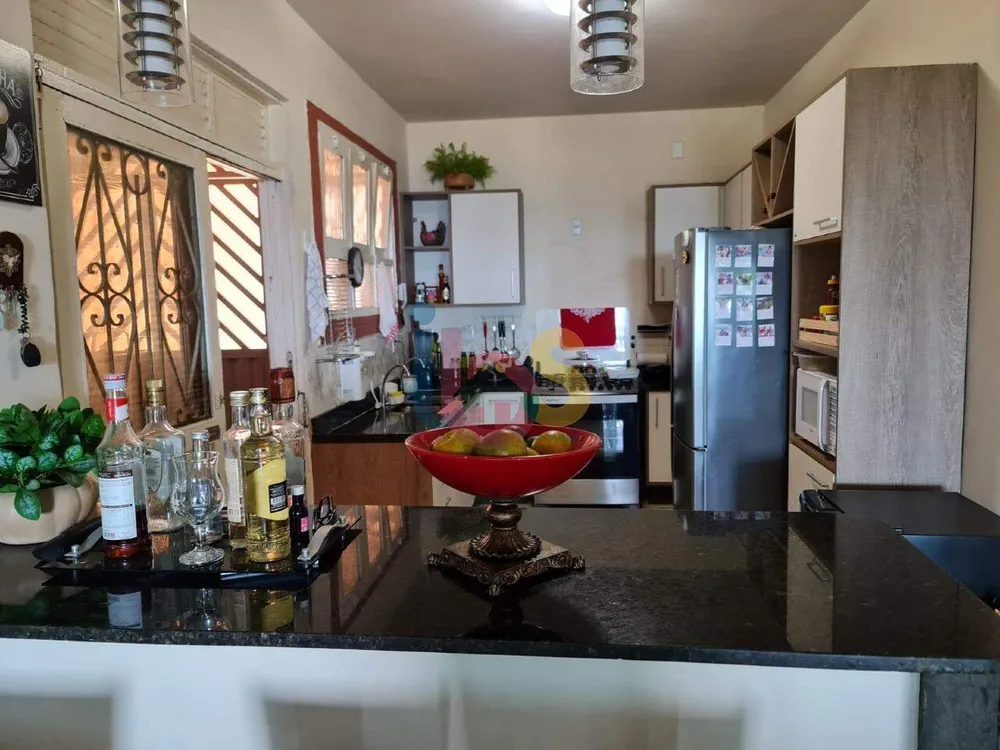 Casa, 3 quartos, 300 m² - Foto 2