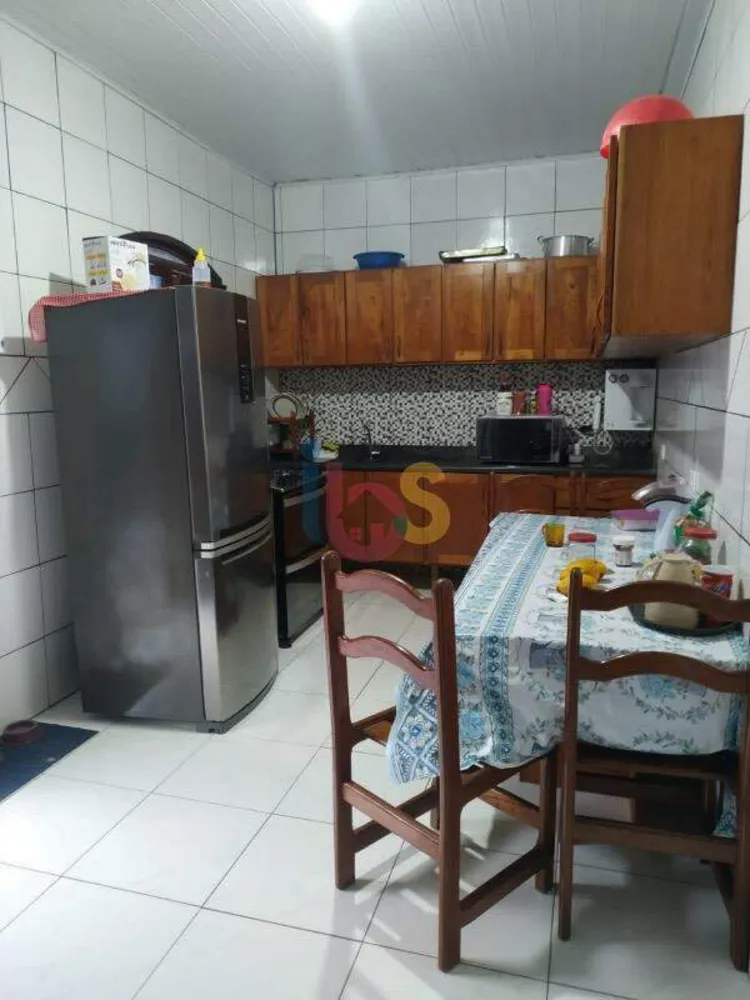 Casa, 4 quartos, 250 m² - Foto 8