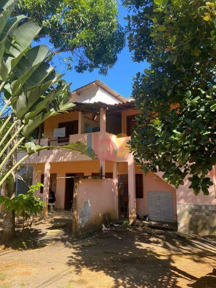 Sítio, 3 quartos, 2000 m² - Foto 1