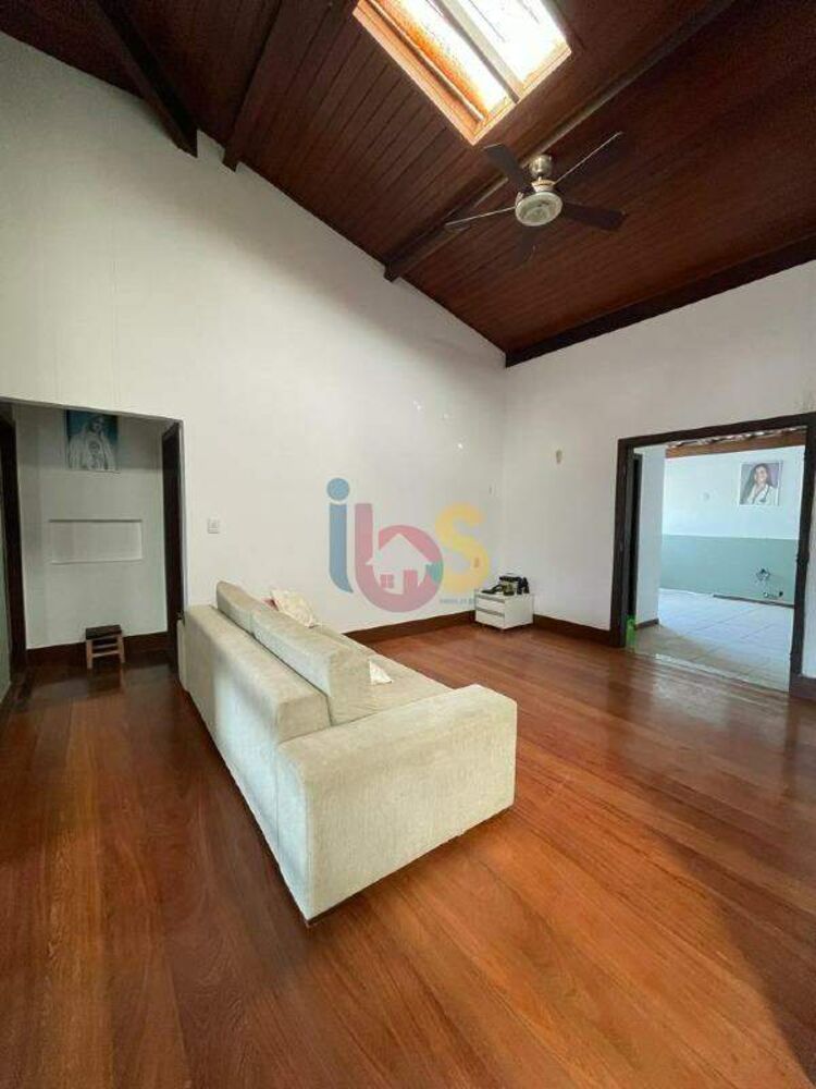 Casa, 6 quartos, 560 m² - Foto 1