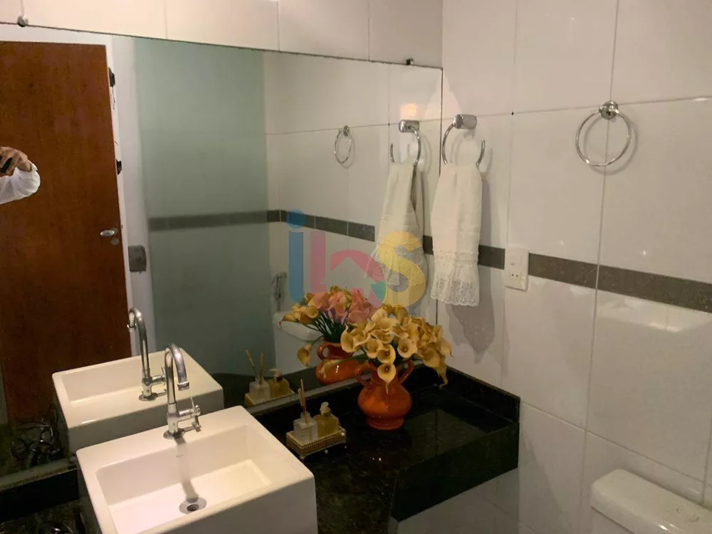 Apartamento à venda com 2 quartos, 100m² - Foto 8