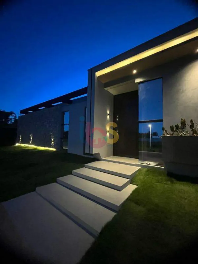 Casa, 3 quartos, 212 m² - Foto 4
