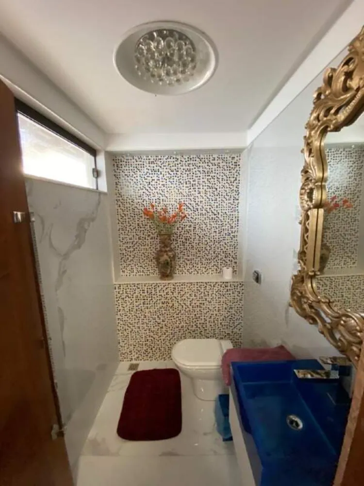 Casa, 7 quartos, 225 m² - Foto 3