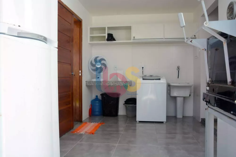 Casa à venda com 4 quartos, 440m² - Foto 13