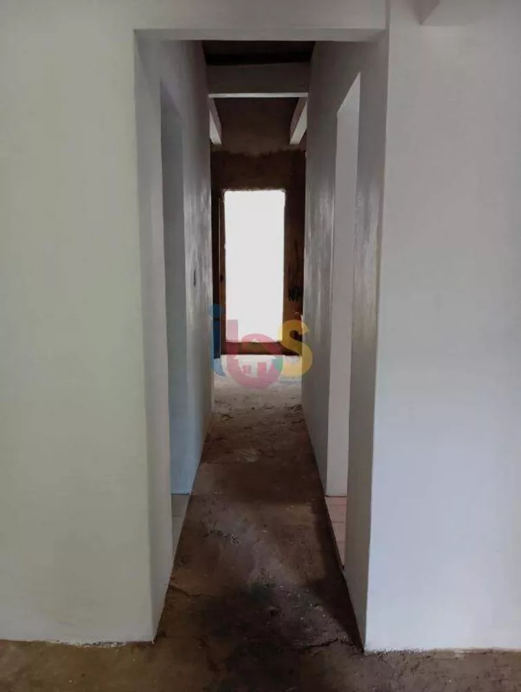 Casa, 6 quartos, 237 m² - Foto 1