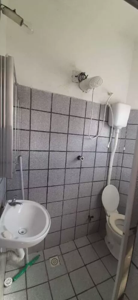 Casa Comercial à venda com 2 quartos, 144m² - Foto 5