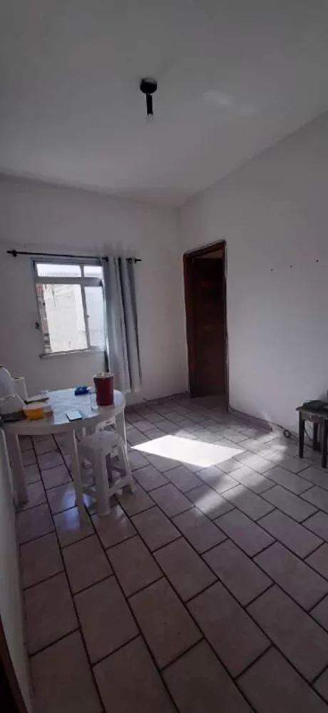 Casa Comercial à venda com 2 quartos, 144m² - Foto 2