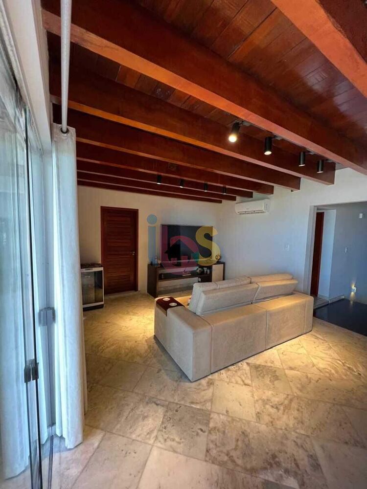 Casa, 8 quartos, 1533 m² - Foto 2