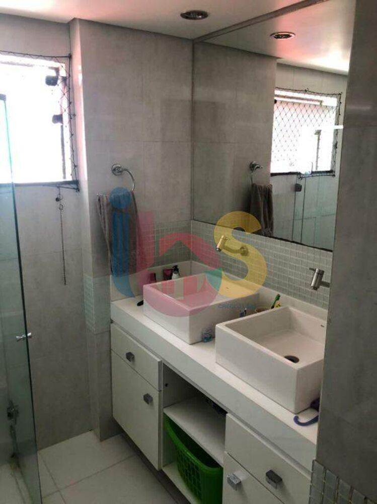 Apartamento, 3 quartos, 202 m² - Foto 2