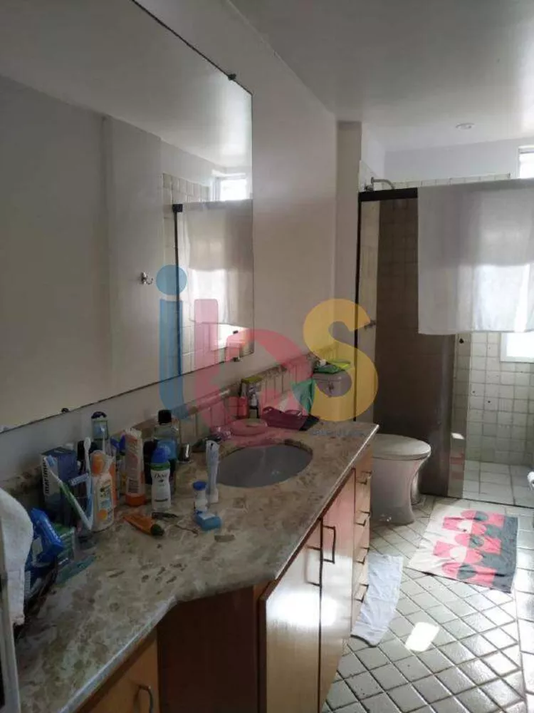 Apartamento à venda com 3 quartos, 146m² - Foto 5