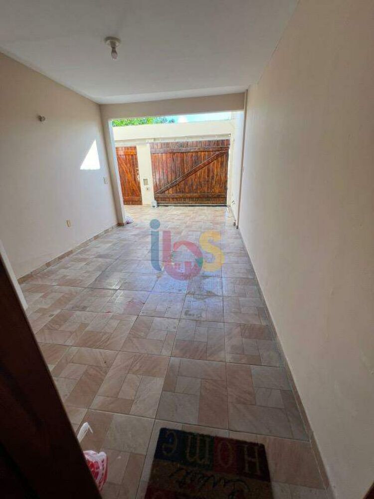 Casa, 4 quartos, 228 m² - Foto 2