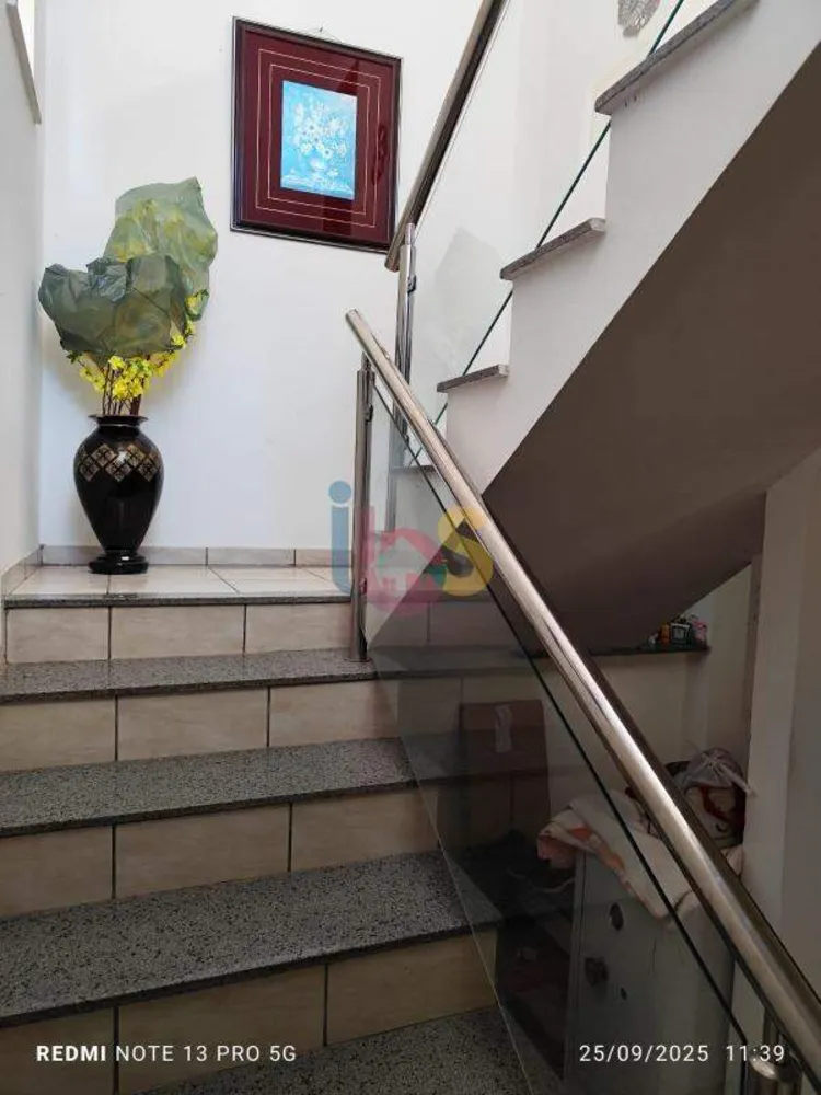 Casa, 3 quartos, 227 m² - Foto 5