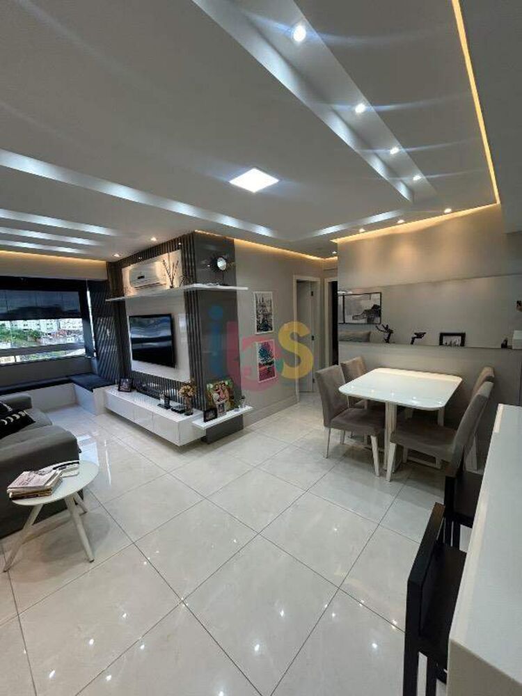 Apartamento à venda com 2 quartos, 60m² - Foto 2