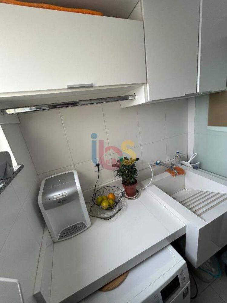 Apartamento à venda com 2 quartos, 60m² - Foto 13