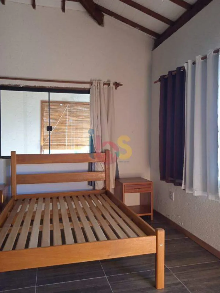 Casa, 3 quartos, 72 m² - Foto 2
