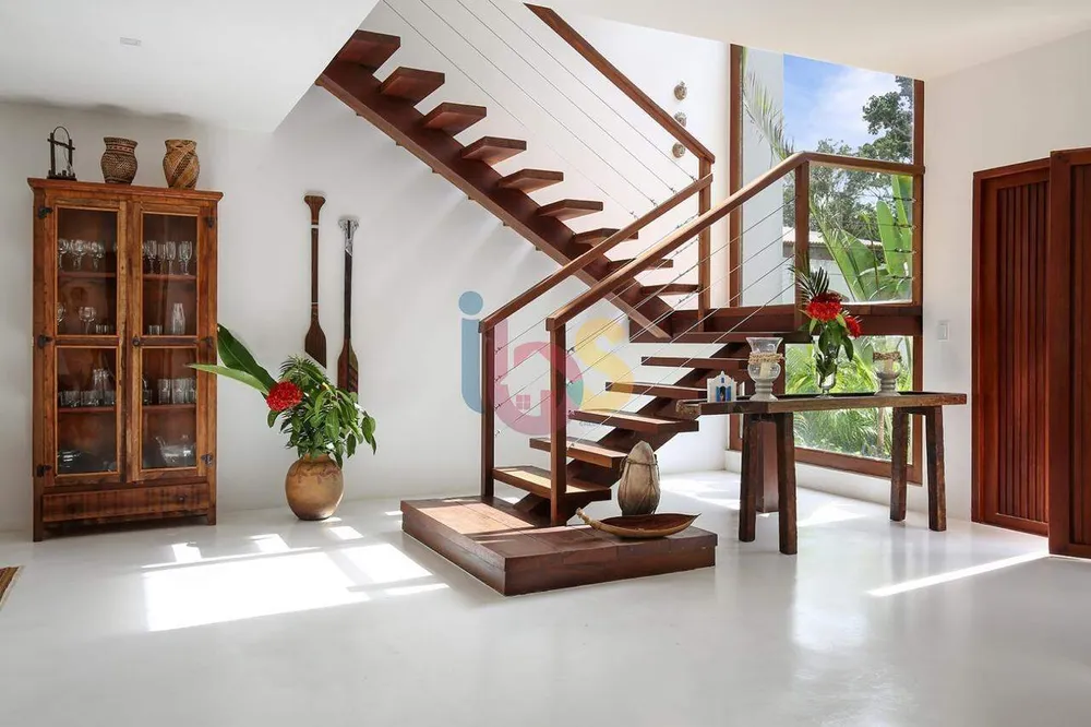 Casa, 5 quartos, 265 m² - Foto 2