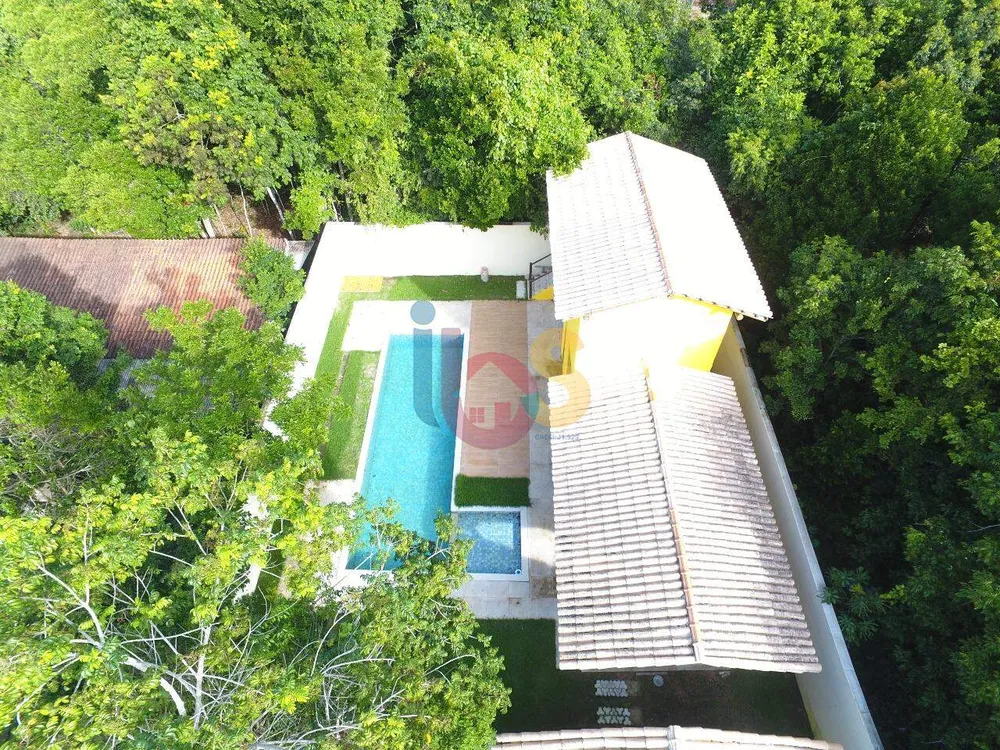 Casa, 5 quartos, 215 m² - Foto 1