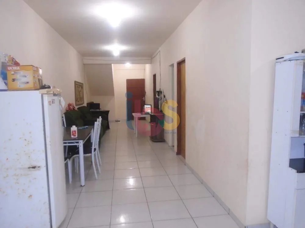 Casa, 3 quartos, 240 m² - Foto 6