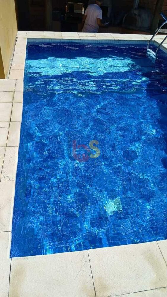 Casa à venda com 3 quartos, 220m² - Foto 4