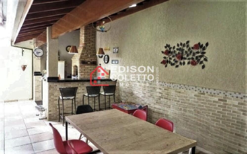 Casa, 3 quartos, 218 m² - Foto 7