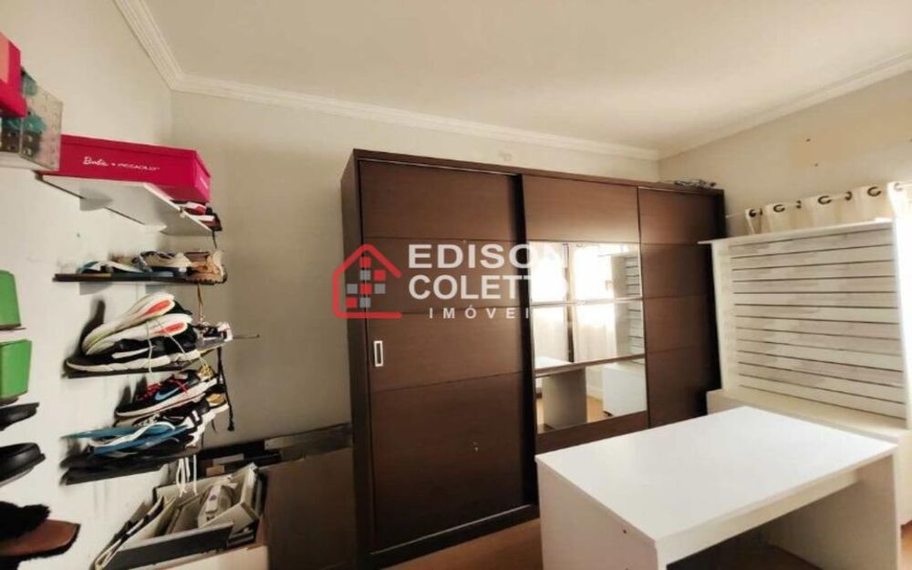 Casa, 3 quartos, 167 m² - Foto 2