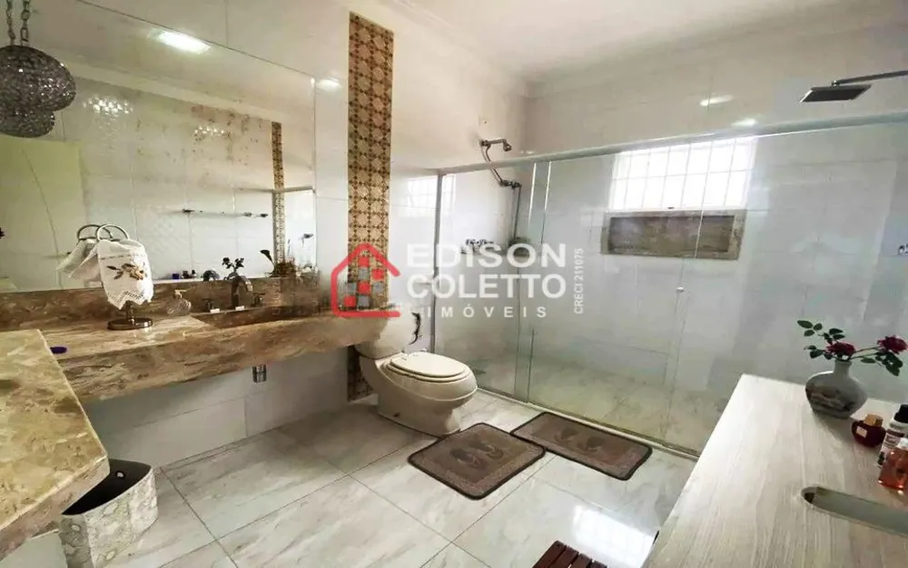 Casa, 3 quartos, 210 m² - Foto 9