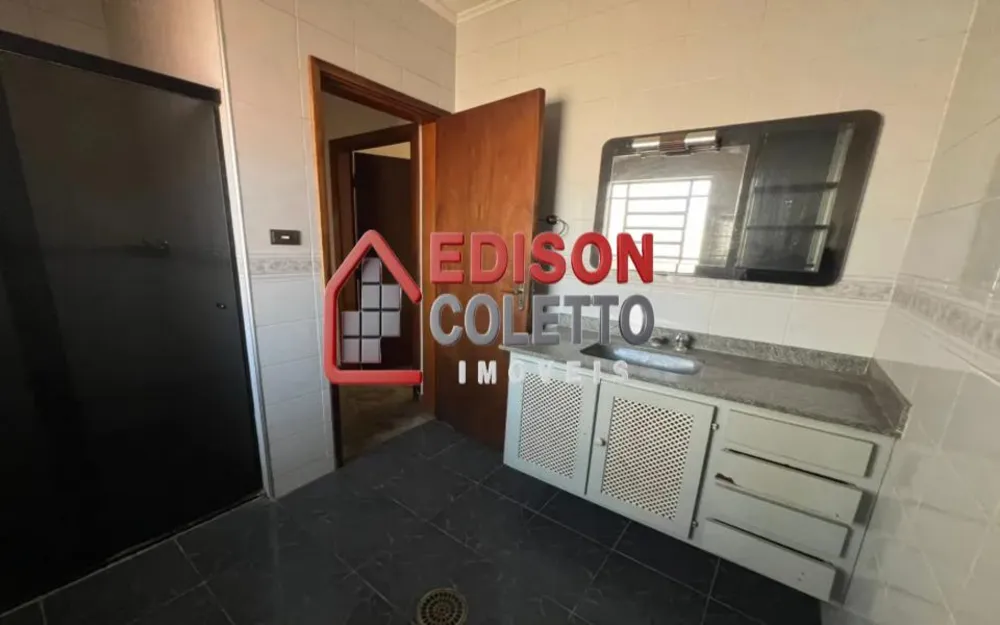 Casa, 3 quartos, 224 m² - Foto 9