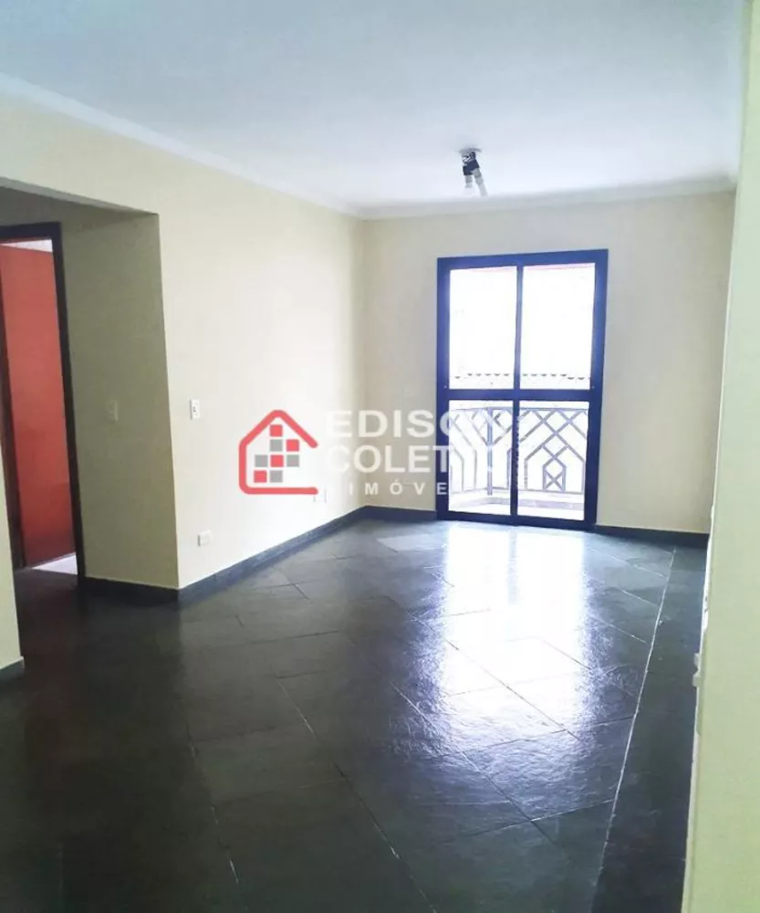 Apartamento à venda com 2 quartos, 67m² - Foto 1